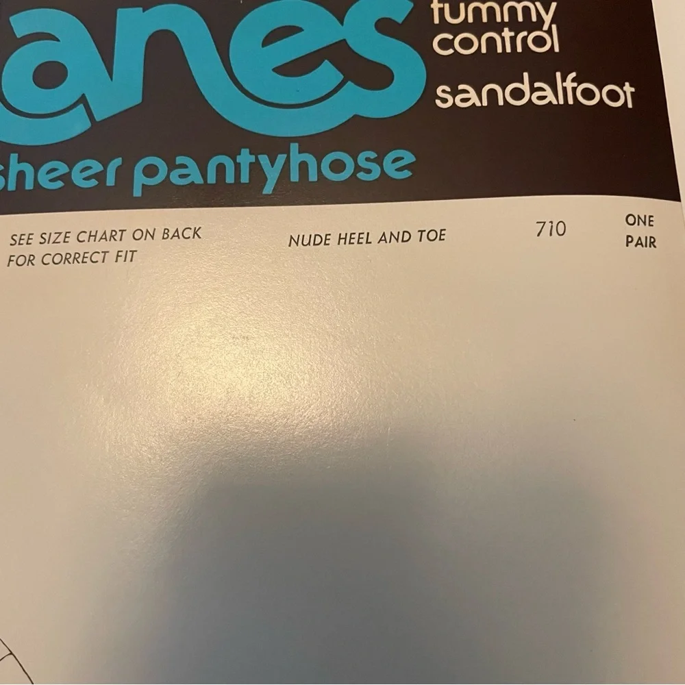 VTG 1982 Hanes Ultra Sheer Pantyhose Town Taupe tummy control size c sandalfoot